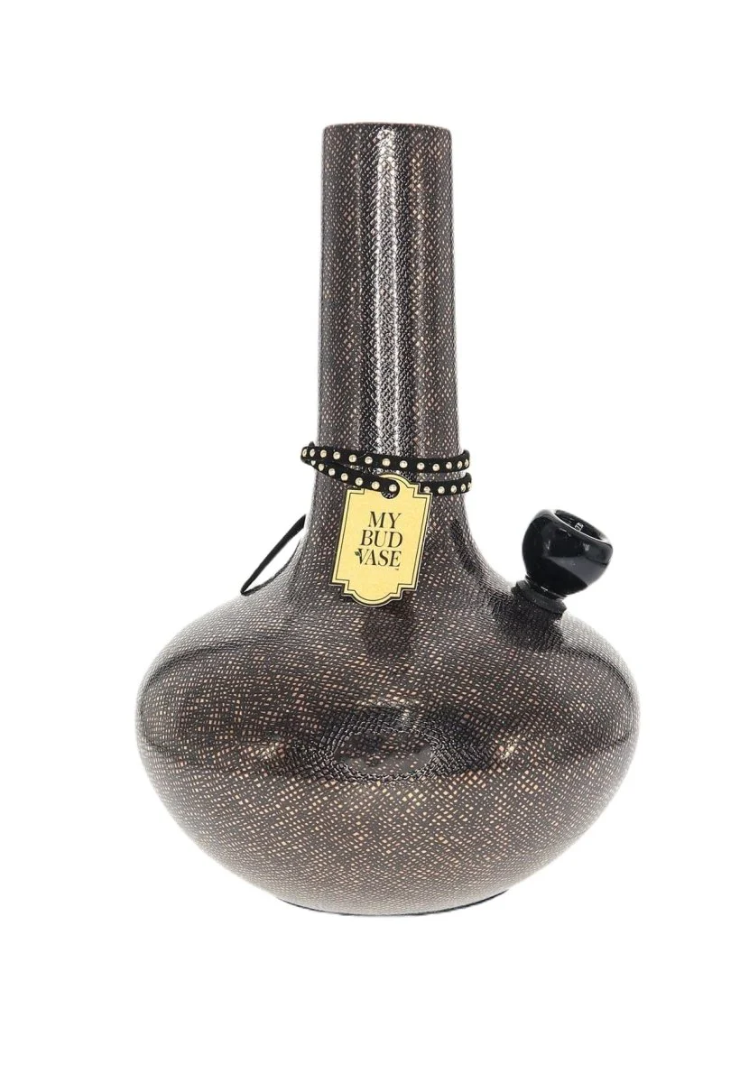 Burmese Vase Bong - Image 3
