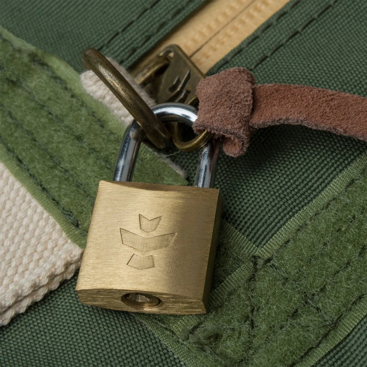 The Continental - Smell Proof Large Duffle - Image 3